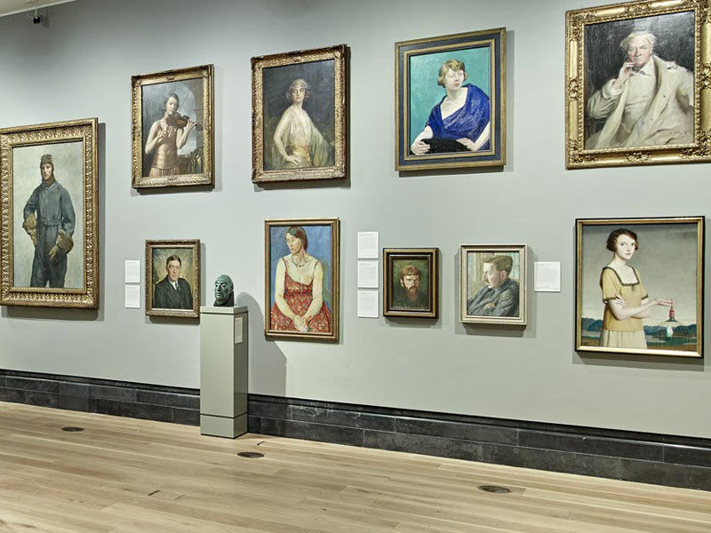 Frames-on-display-2