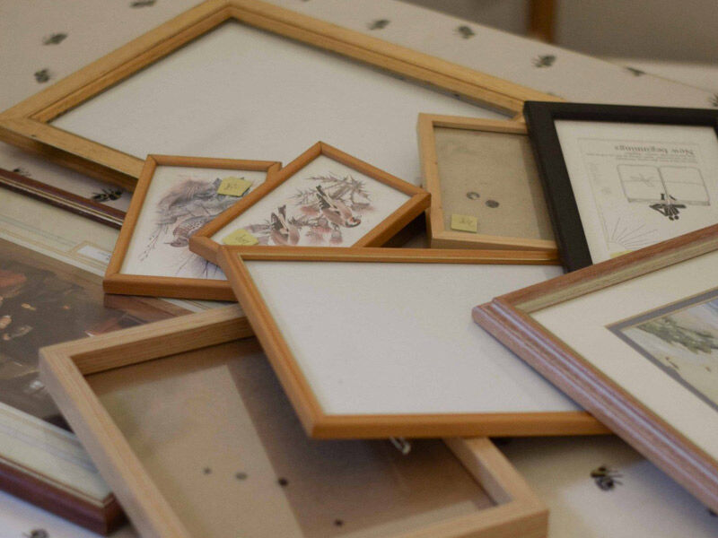 Old-Picture-Frames-